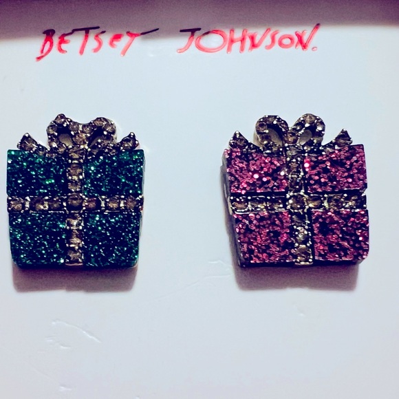 New Betsey Johnson Christmas Present Mismatched Stud Earrings - Picture 11 of 12